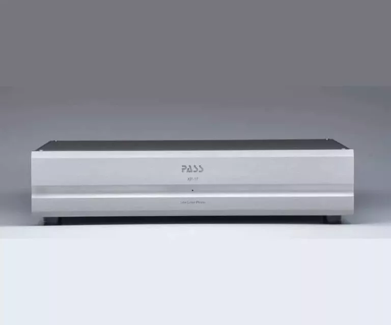 Pass Labs XP-17