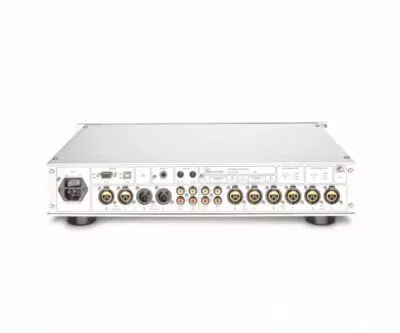 Burmester 036 Power Amplifier Classic Line dos