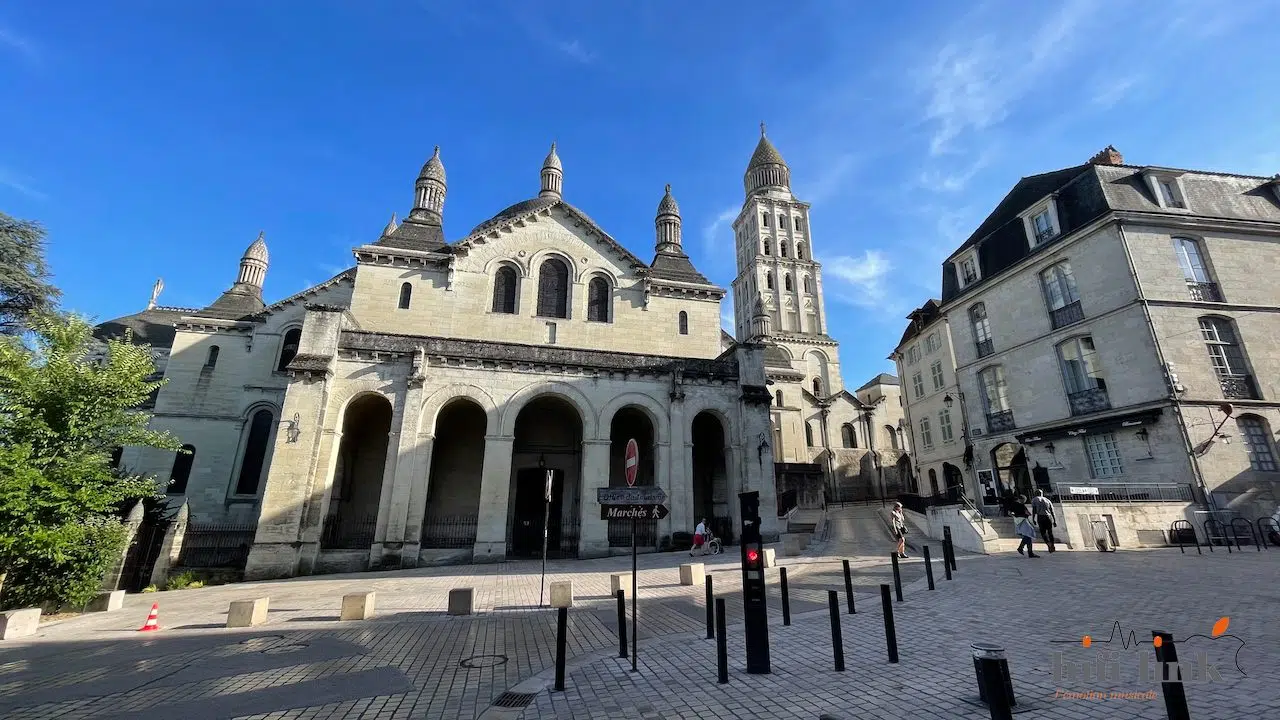 perigeux cathedrale st front