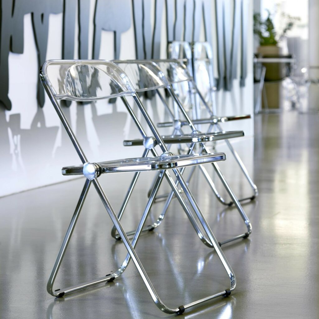 Anonima Castelli Plia silver transparent