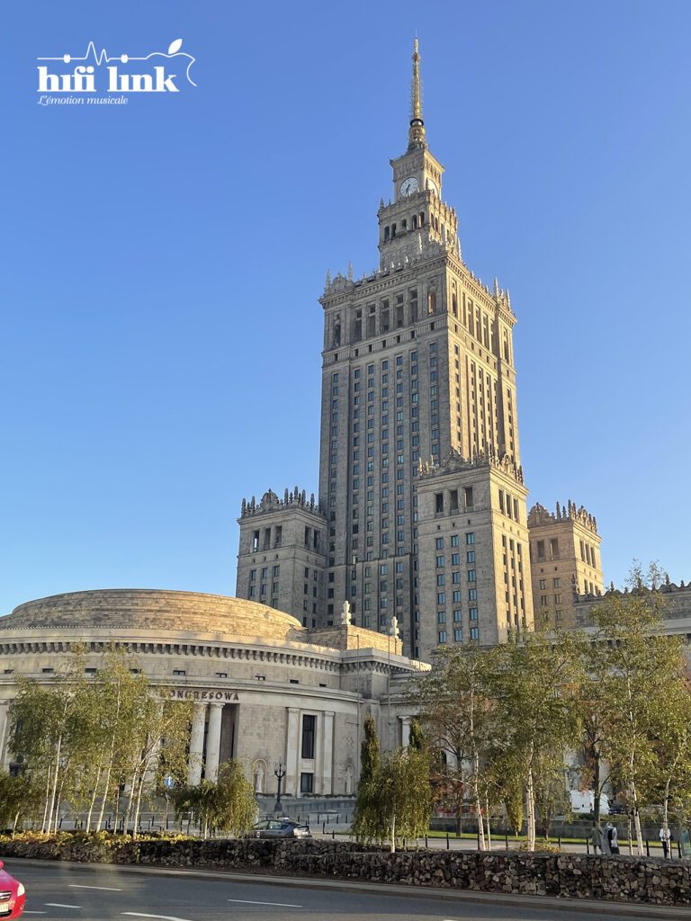 palais de la culture et des sciences varsovie 2022