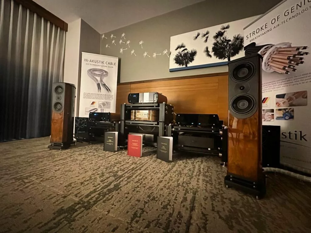 axpona Wilson Benesch A.C.T 3 ZERO