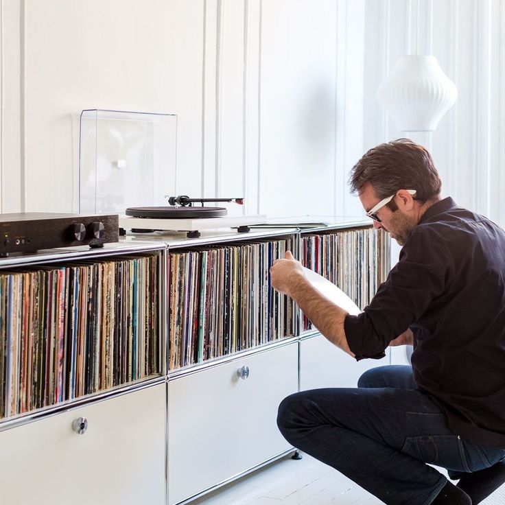 meubles audio vidéo TV USM