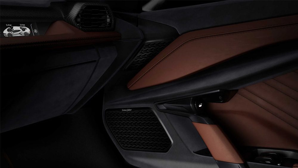 Sonus Faber x Lamborghini portiere