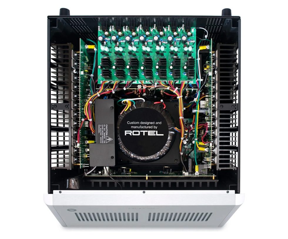 Rotel RMB 1587 MKII intérieur