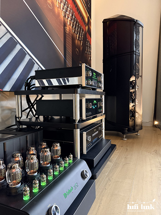 auditorium 1 mcintosh day benesch