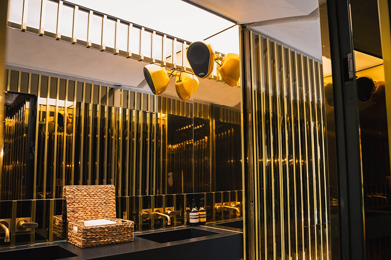 void enceinte sonorisation bar et restaurant