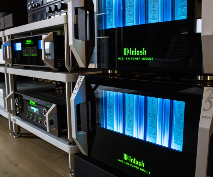 chaine hifi haut de gamme mcintosh mc2.1kw